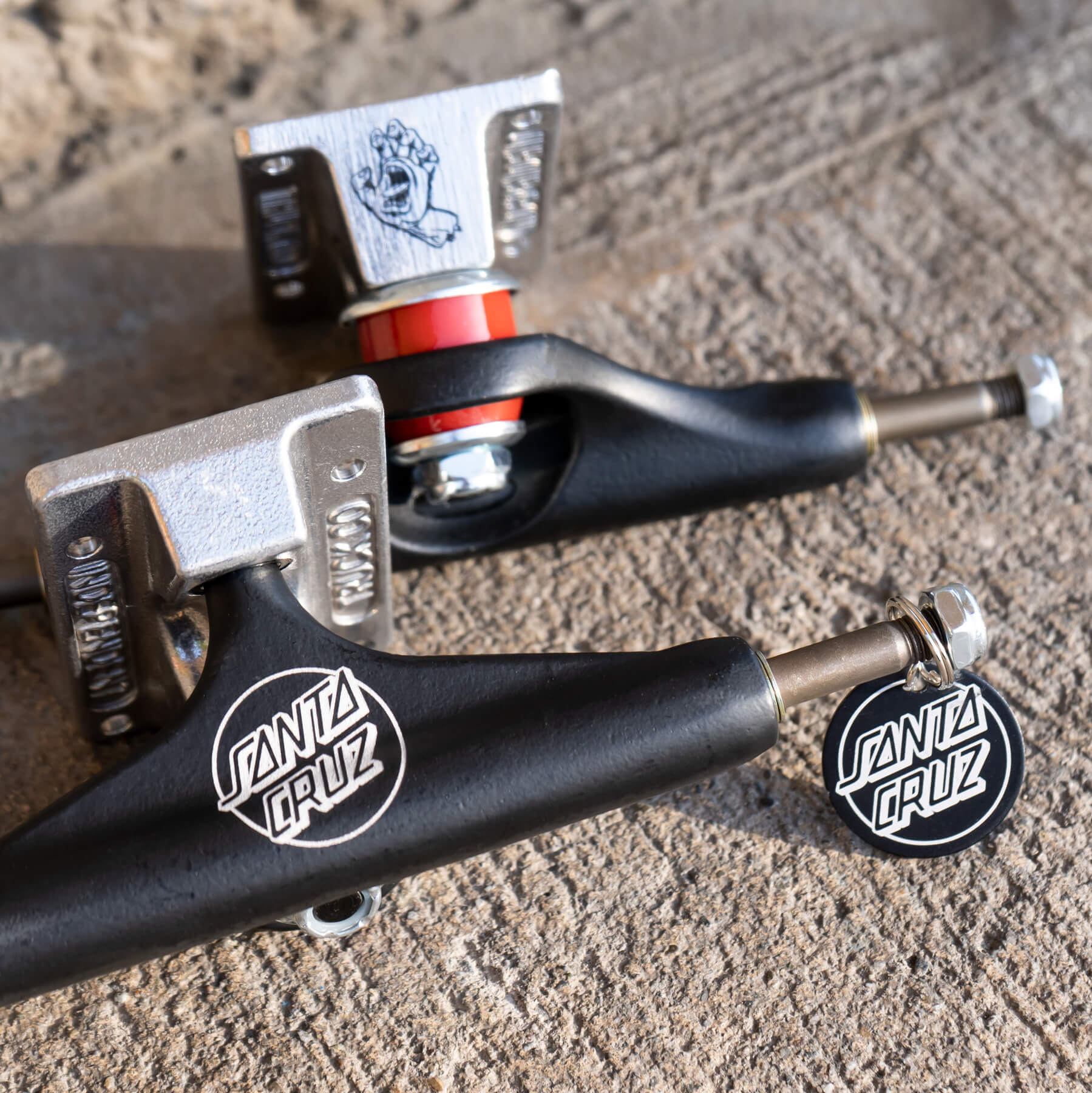 144 Stage 11 Santa Cruz Black Silver Standard Independent